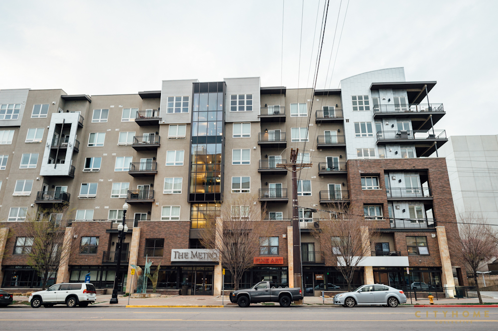 The Metro Condos cityhomeCOLLECTIVE